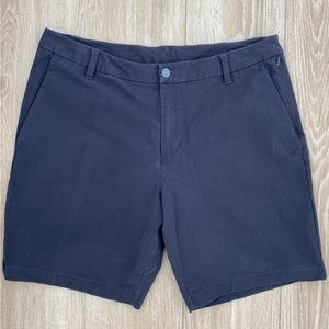 Lululemon Men’s Commission Classic Fit Shorts 36 Charcoal Gray
